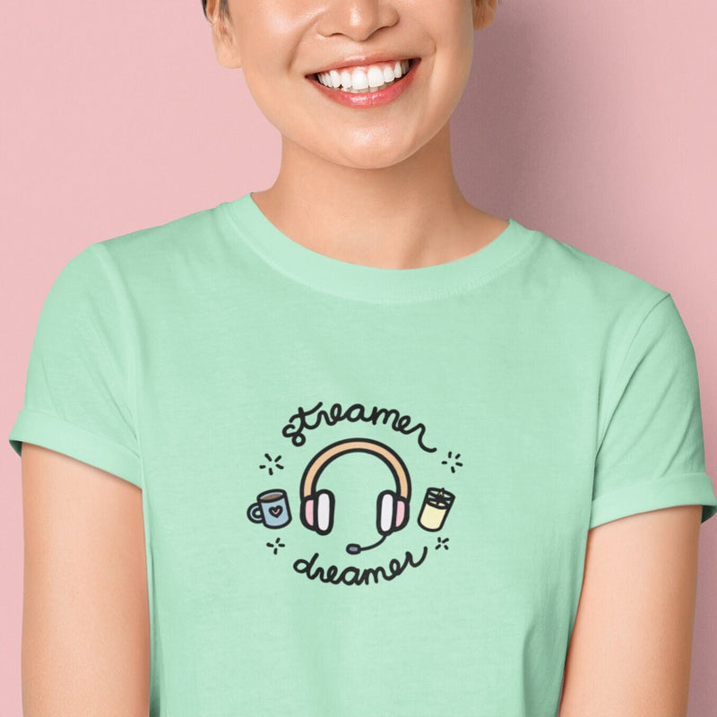 Streamer Dreamer | Unisex Short-sleeved Tshirt | Cozy Gamer